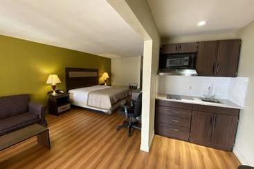 فندق Stratford House Inn