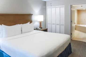 Курорт Hilton Vacation Club Polynesian Isles Kissimmee