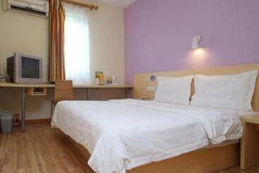 בית מלון כפרי 7days Inn Shenzhen Long Hua