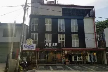 Hotel Queens Mount