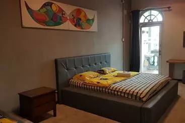 Hotel Moustachz Hauze