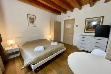 ペンション Agriturismo Vecio Portico