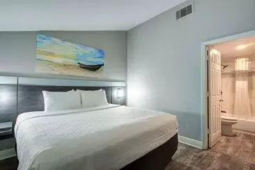 Hotel Clarion Pointe Tampa Brandon Near Fairgrounds And Casino