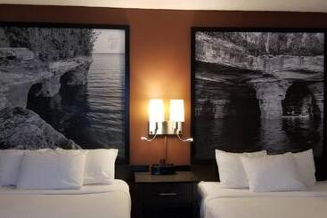 מוטל Super 8 By Wyndham Ashland