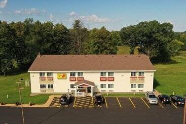 Motel Super 8 By Wyndham Chisago City