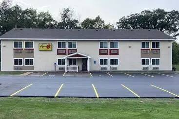 モーテル Super 8 By Wyndham Chisago City