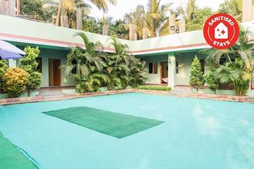 Hotell Oyo 66633 Maitri Cottage