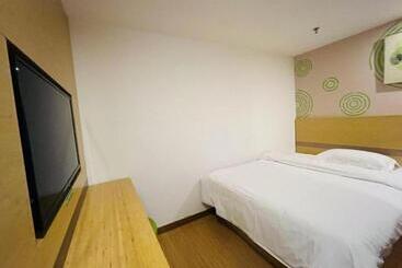 فندق Greentree Inn Lanzhou Yuzhong County Business