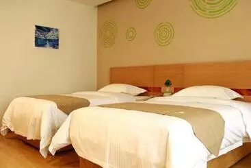 ホテル Greentree Inn Luoyang Train Station Zhuangyuanhong Road