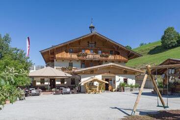 بنسيون Alpengasthof Gruberhof