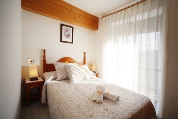 Жильё для туристов Apartamentos Casa Sallan