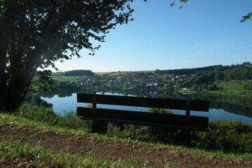 فندق Café Del Maar