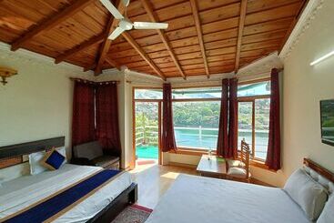 酒店 Crystal Lakeview Homestay