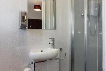 پانسیون The Fountaindale Skegness