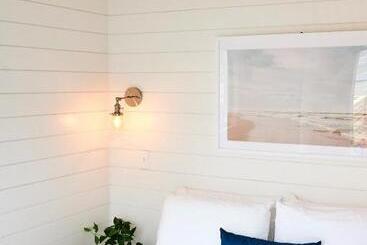 茅舍 Dillon Beach Resort