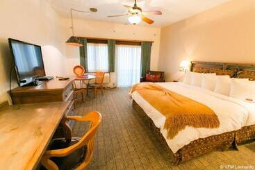 فندق Table Mountain Inn