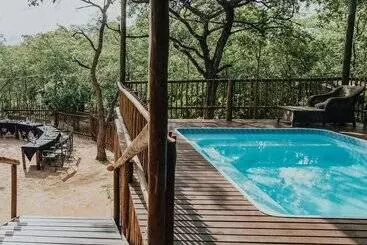 Hotelli Buffalo Rock Tented Camp