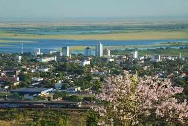 ホテル Pousada Corumba Center