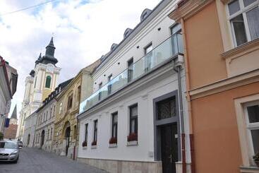 펜션 Centrál Vendégház Székesfehérvár