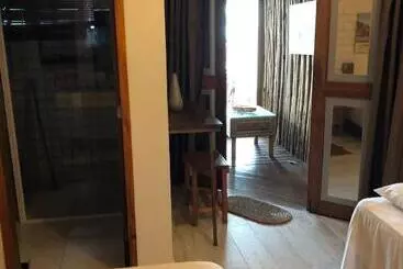 Pensão La Vista Suítes Preá