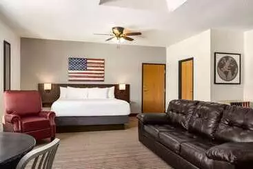 호텔 Ramada By Wyndham Richland Center