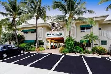 Motelli Tropic Seas Resort