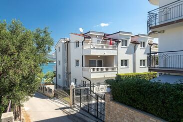 Turista apartmanok Apartments Janja