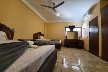 Hotel Colonos Los Cabos