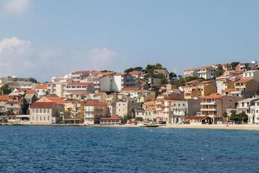 Apartamente turistice Apartments Tolj