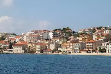 Turistlägenheter Apartments Tolj