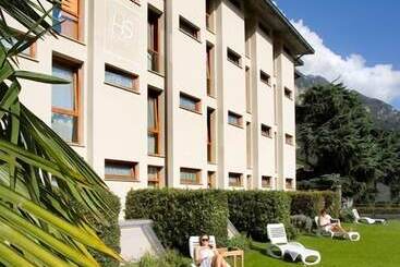 فندق Albergo Sorriso