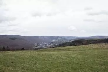 Turistihuoneistot Vintage Apartment With Garden