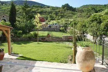 Bed and Breakfast Les Frejals