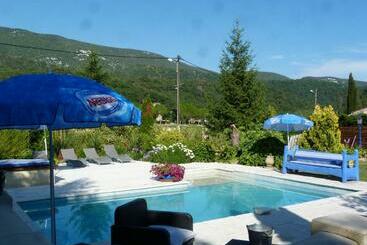 פנסיון Les Bambous B&b