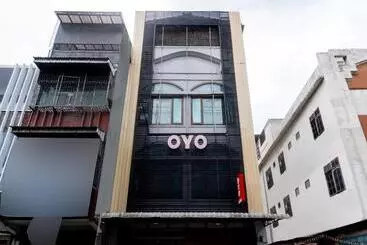 Hotel Oyo 3159 Festive Inn