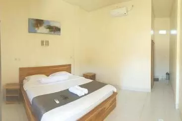 هتل Gio's Place