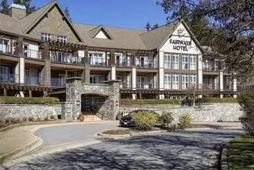 Fairways Hotel On The Mountain