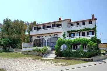 Apartment Lenka / Three Bedroom