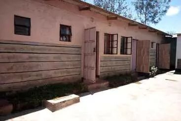 پانسیون Enkishomi