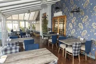 فندق Nomi Rooms & Restaurant