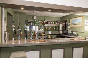 هتل Nomi Rooms & Restaurant