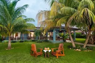 آپارتمان‌های توریست‌ها Beachnut, Rio Bueno, Jamaica Villas 3br