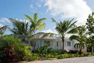 آپارتمان‌های توریست‌ها One Palm Hill