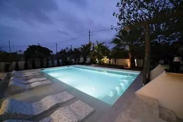 Paiise Hotels
