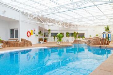 Отель Marbella Playa