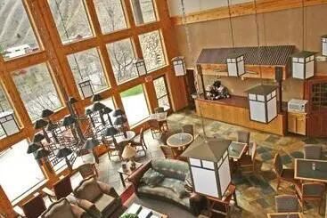 ホテル Salmon Rapids Lodge