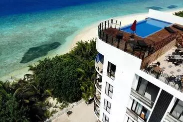 Ranthari Hotel And Spa Ukulhas Maldives