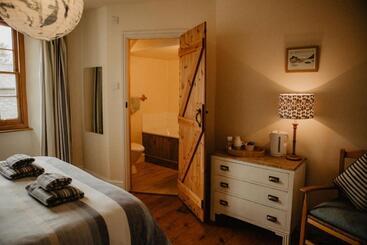 Bed and Breakfast Holwell Holistic Retreat