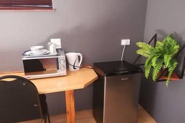 Hotel Khayalami S  Lephalale