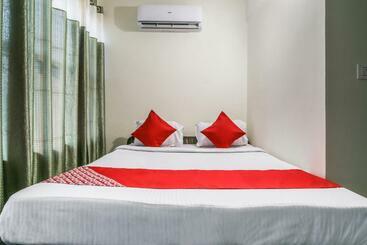 בית מלון כפרי O Lokenath